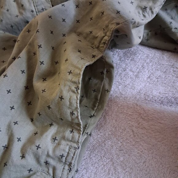 Duluth Trading Co. Women's Small Dark Sage Green Printed Artisan Hemp Shirt - Picture 8 of 13